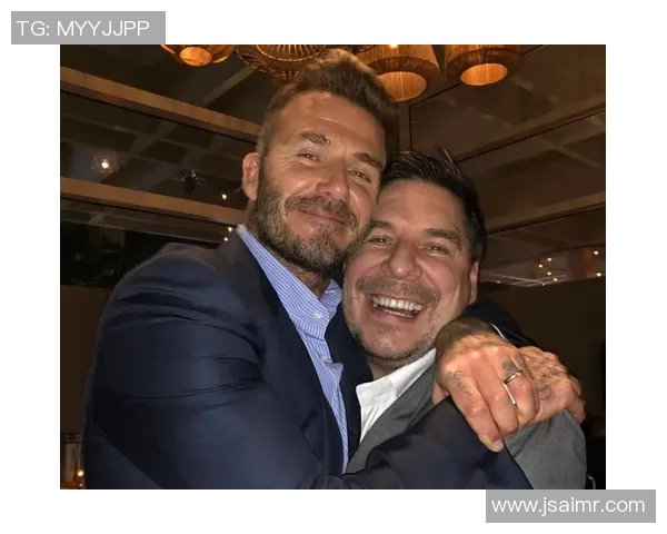 与足球明星合影的费用揭秘价格差异因素大揭秘